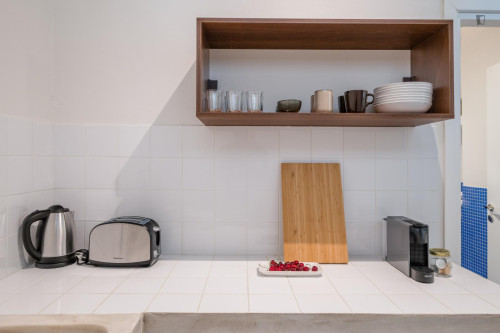 Beautiful 1-bedroom apartment in Metaxourgeio