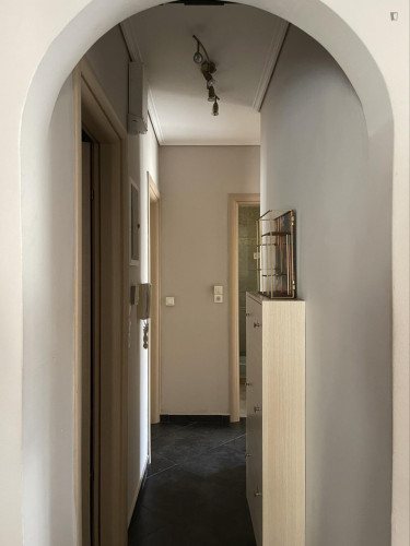 Welcoming 2-bedroom/2-bathroom apartment in Athens center