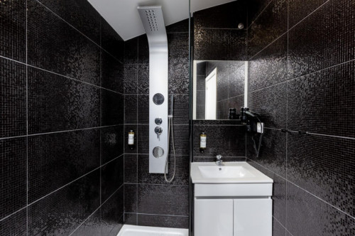 Appealing 1-bedroom apartment with balcony near General Torres metro station - Gallery - 10