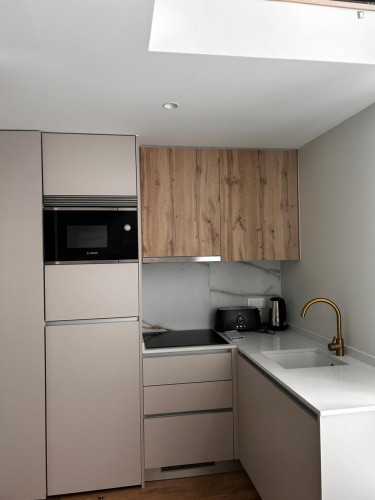 Very nice 1-bedroom apartment in Vila Nova de Gaia with parking