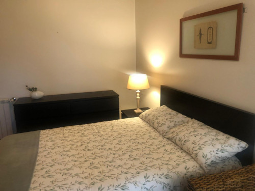 Double bedroom in 3-bedroom apartment - Gallery - 23