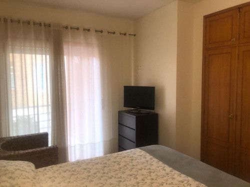 Double bedroom in 3-bedroom apartment - Gallery - 21