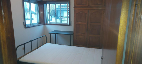 Nice Double Bedroom close to Cândidos dos Reis Metro
