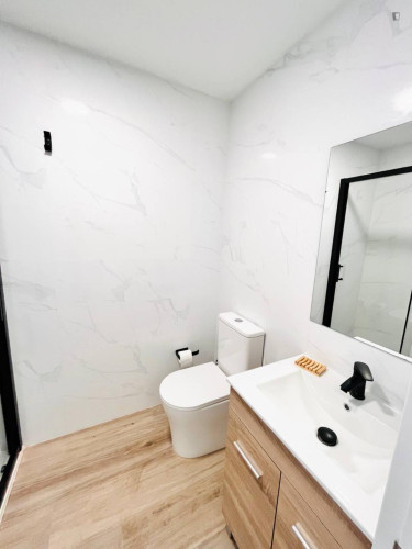 Large and elegant studio with a terrace, in the centre of Castelló de la Plana