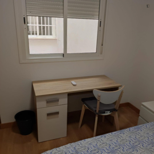 Double bedroom in 3-bedroom apartment