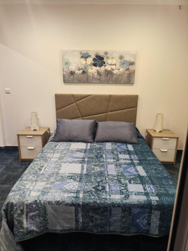 Vibrant 1 Bedroom Apartment with a Balcony close to Pau da Bandeira Viewpoint