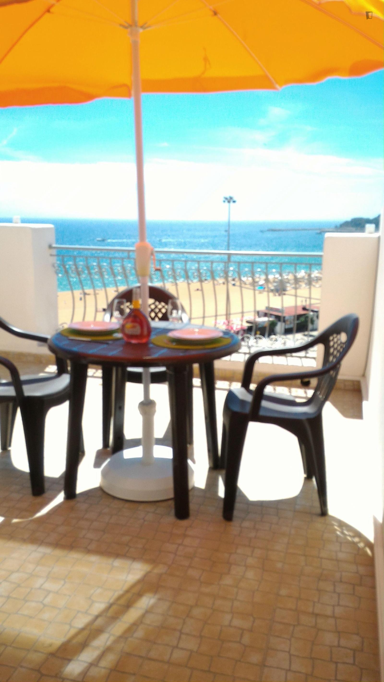Vibrant 1 Bedroom Apartment With A Balcony Close To Pau Da Bandeira Viewpoint - Vibrant 1 Bedroom Apartment with a Balcony close to Pau da Bandeira Viewpoint - Gallery - 1