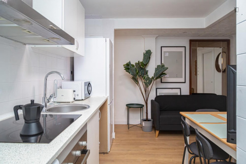 Attractive single bedroom in a property with balcony