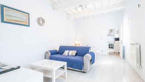 Tasteful 1-bedroom apartment in - Gallery - 18