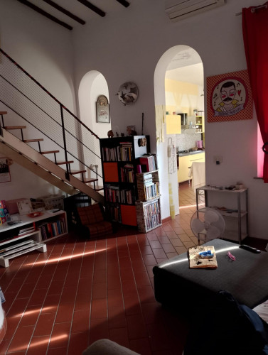 1-bedroom apartment, with outdoor area