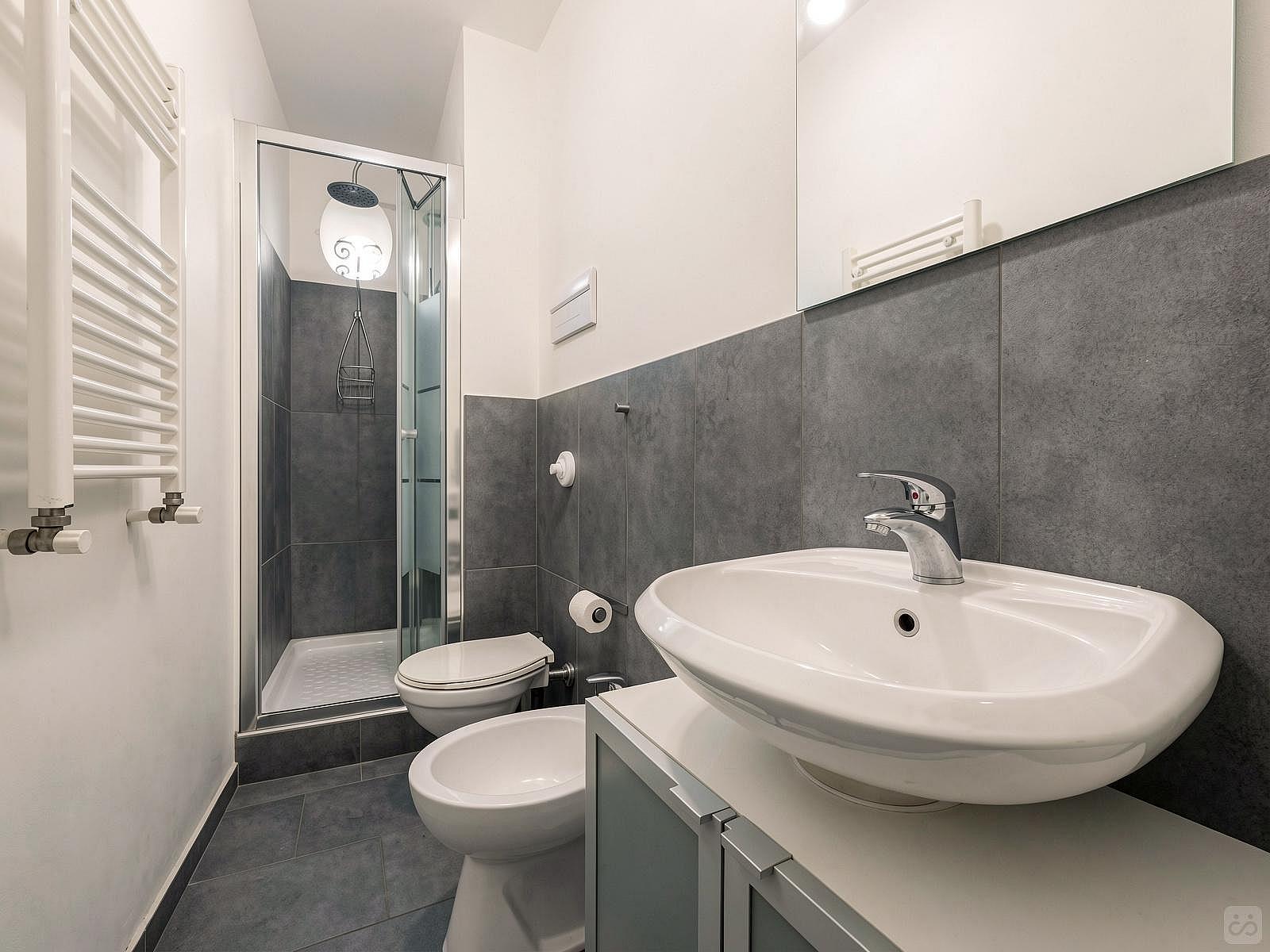 Double-Bedroom - 3