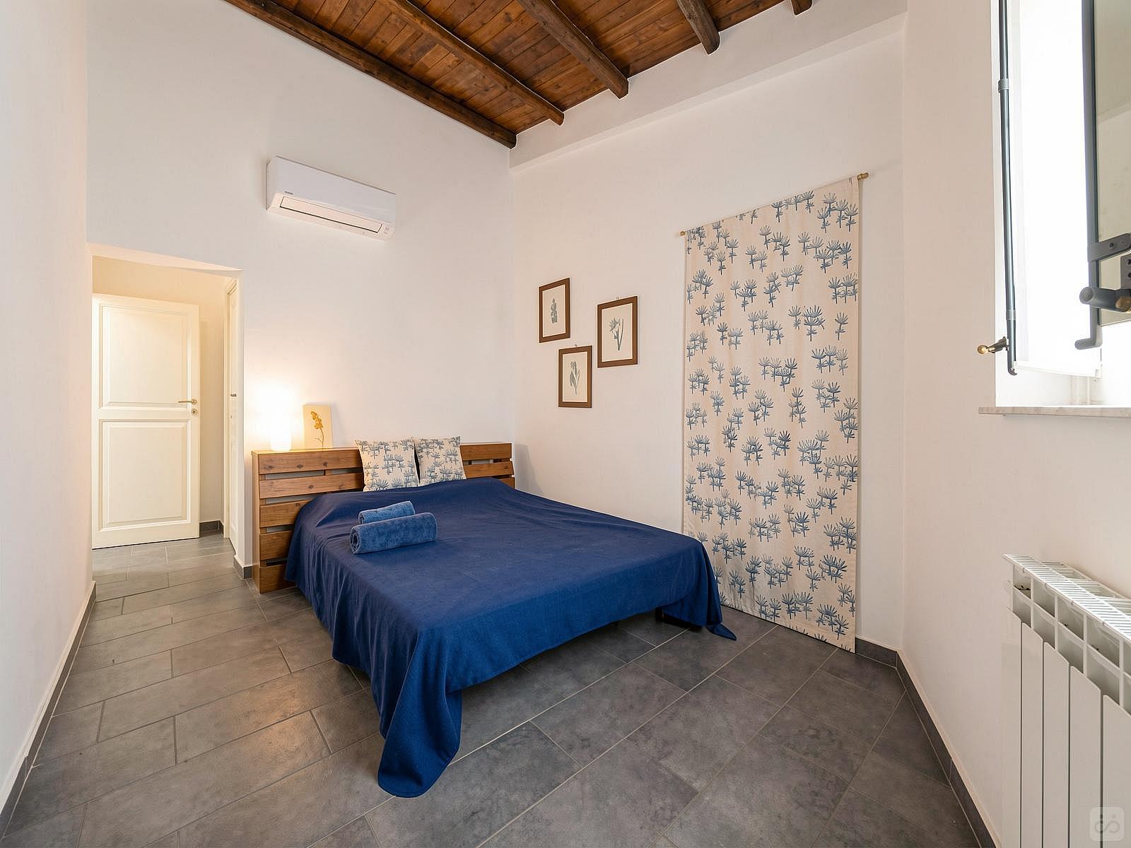 Double-Bedroom - 34