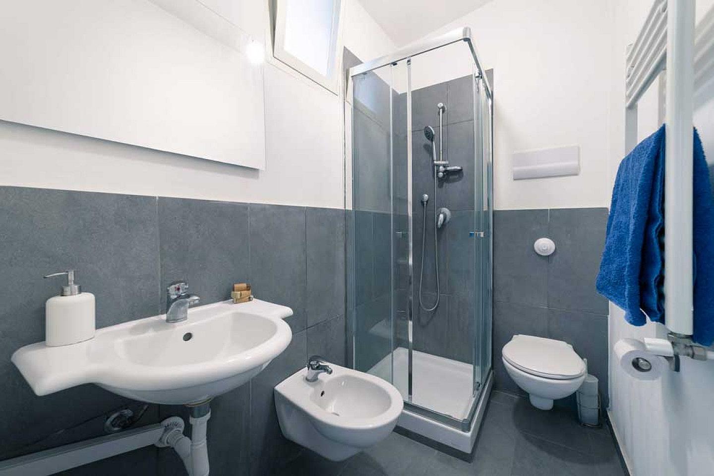 Double-Bedroom - 42