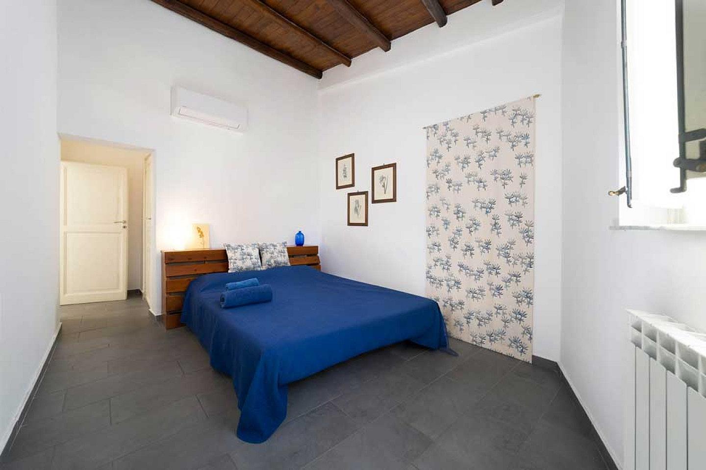 Double-Bedroom - 47