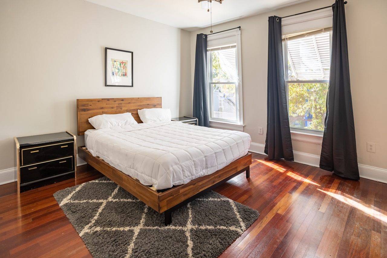  #1567: Trinidad - Queen Bedroom C W/Private Bathroom  -  #1567: Trinidad  - Gallery -  2