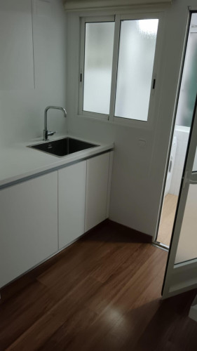 Spacious single bedroom in shared flat near the Universidad de Murcia: Campus de la Merced