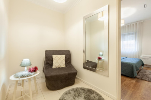 Bright 2-bedroom flat in Sé de Braga and São Lázaro