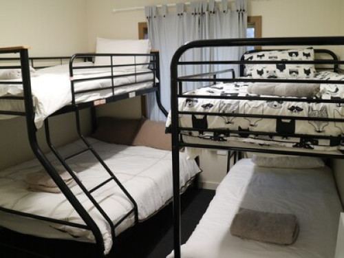 New rooms in bush/vineyard setting  - Gallery -  5