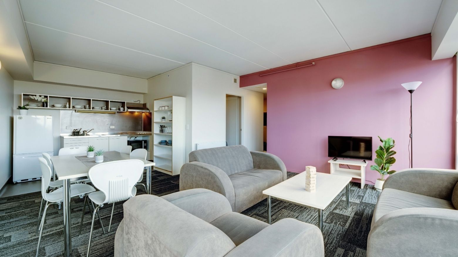 5 Bedroom Apartment Large - 1