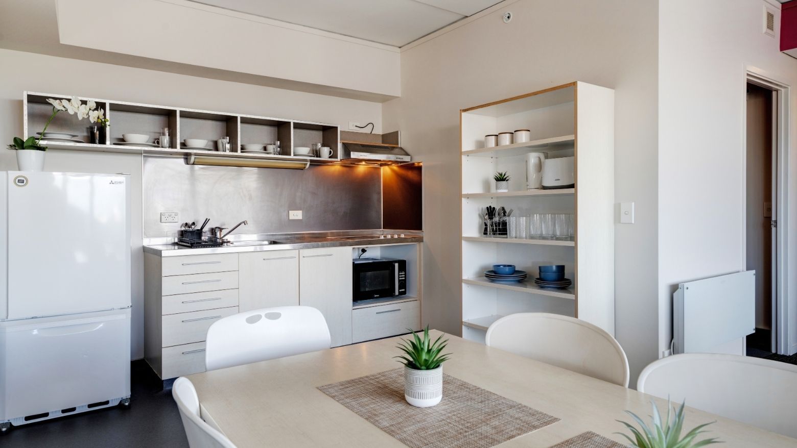 5 Bedroom Apartment Small - 3