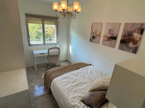 Calle Miraorquídeas Hab 3