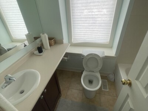 Cozy Room Near The Bus + Subway - Gallery - 11