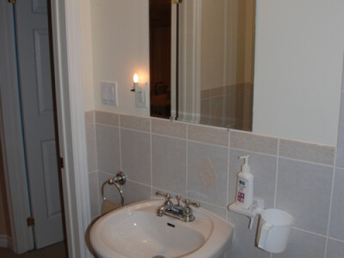 Sara's Place - Strictly Kosher Home - Gallery - 12