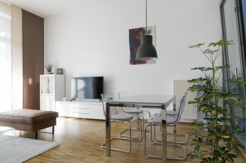 Elegant 1-bedroom apartment in Fürth - Gallery - 17