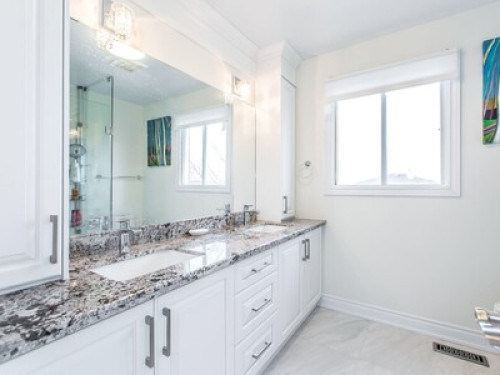 16th & Bayview homestay