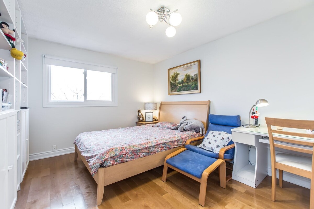  2nd Floor Room(Full Room)  -  16th & Bayview homestay  - Gallery -  1