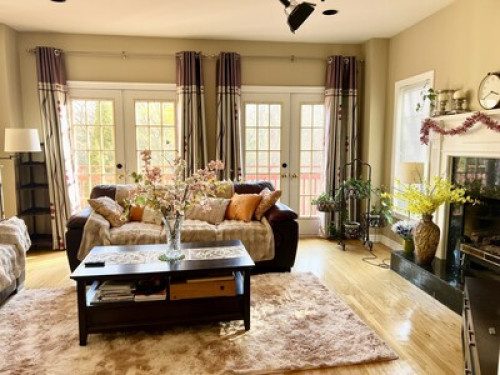 Bright, Spacious second floor Suite