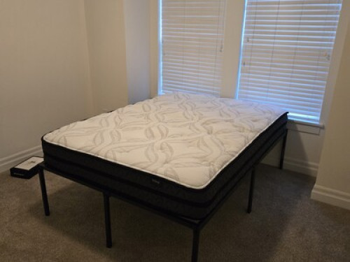 Just minutes from UFV  - Gallery -  5