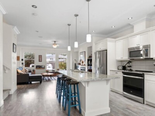 Just minutes from UFV