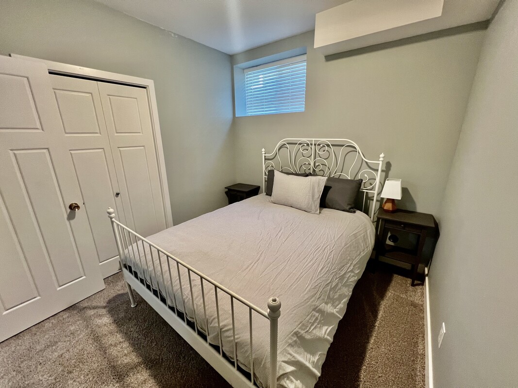  Bedroom Two(Single Bed)  -  Cozy one bedroom in a beautiful nei  - Gallery -  1