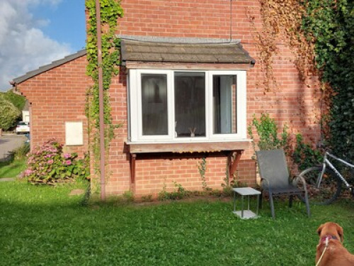 Peaceful and quiet little house