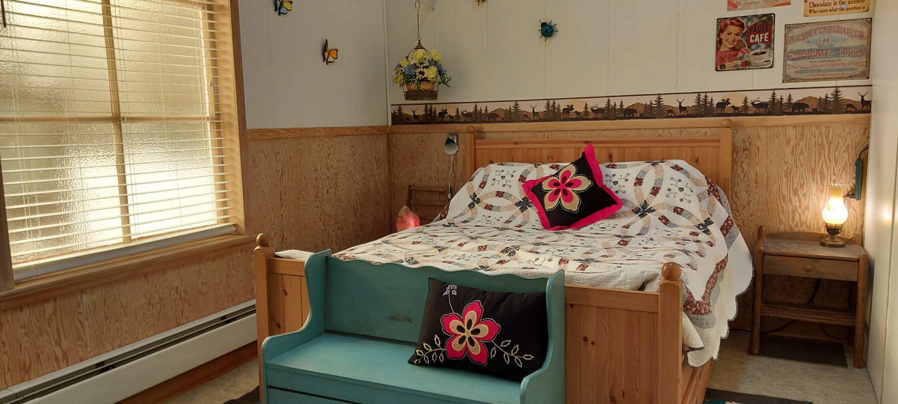  Alberta Heritage (Single Bed)  -  Church Stay Alberta  - Gallery -  1