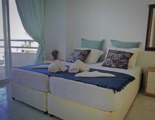 Astonishing 3 bedroom/ 4 bathroom beachfront maisonette, 9 km from the airport - Gallery - 10