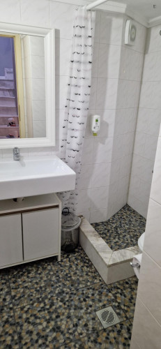 Astonishing 3 bedroom/ 4 bathroom beachfront maisonette, 9 km from the airport - Gallery - 9