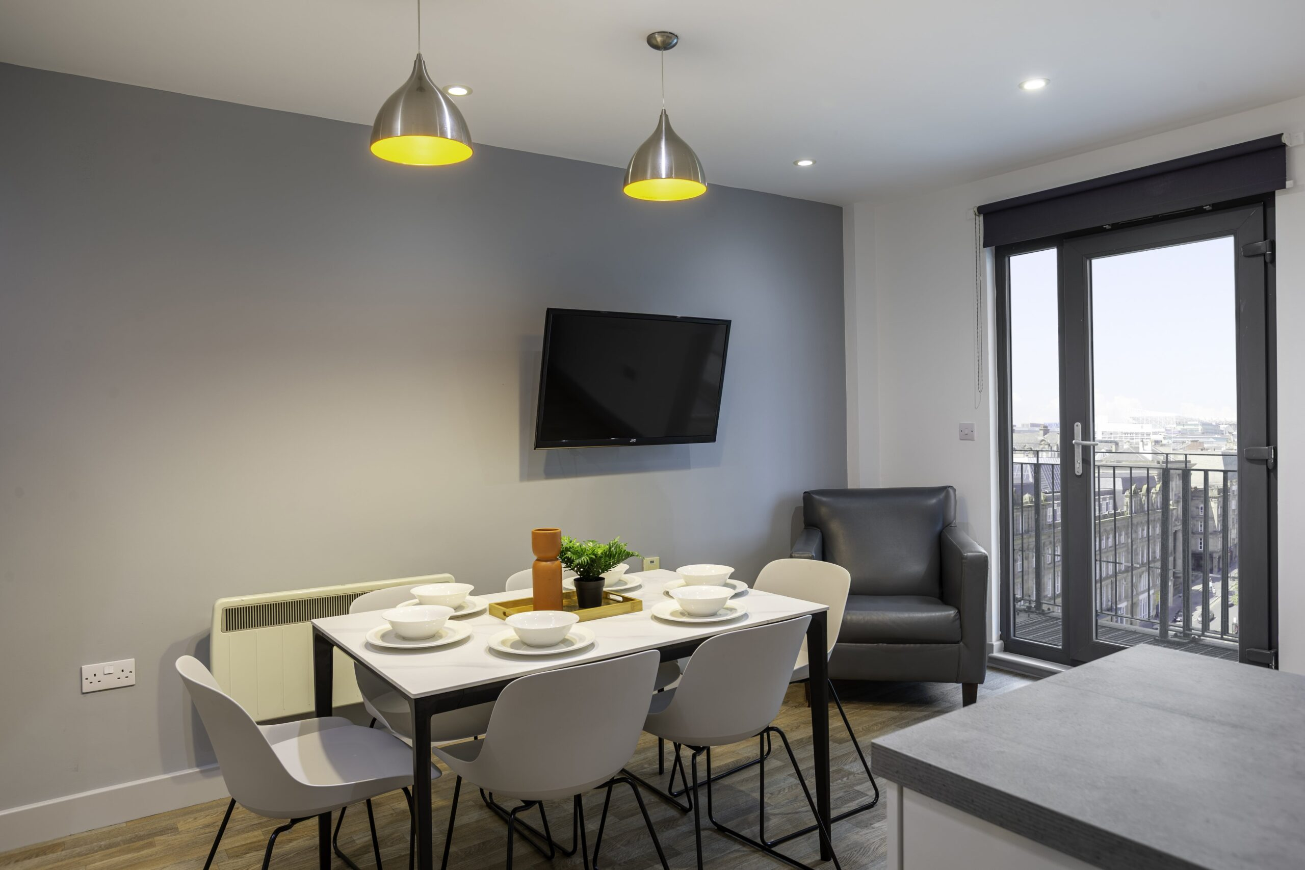 Classic En-Suite - The Bridge Phase II - Gallery - 8
