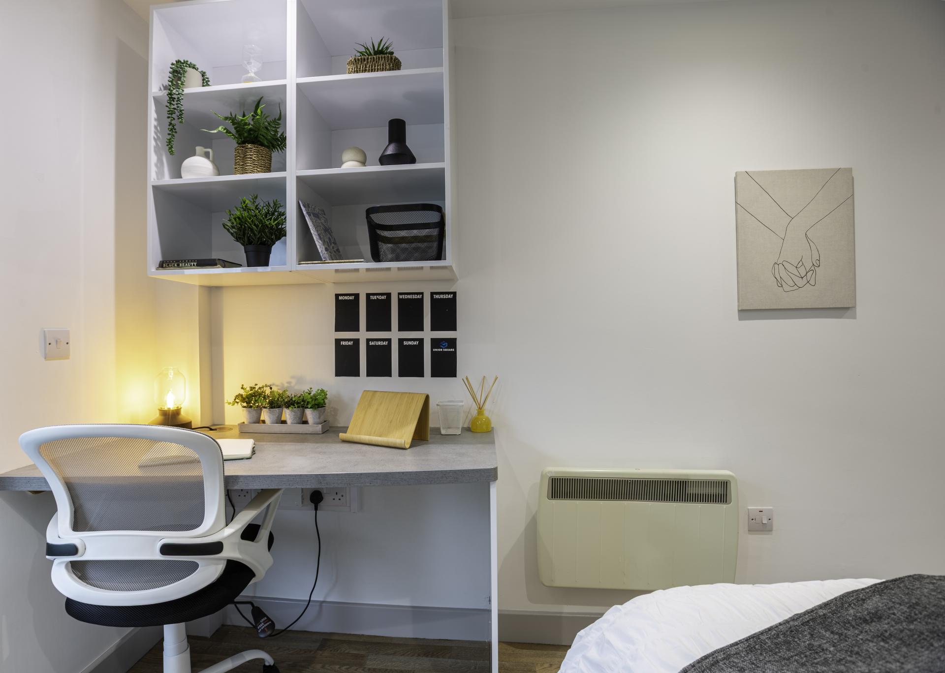 Premium En-Suite - 14