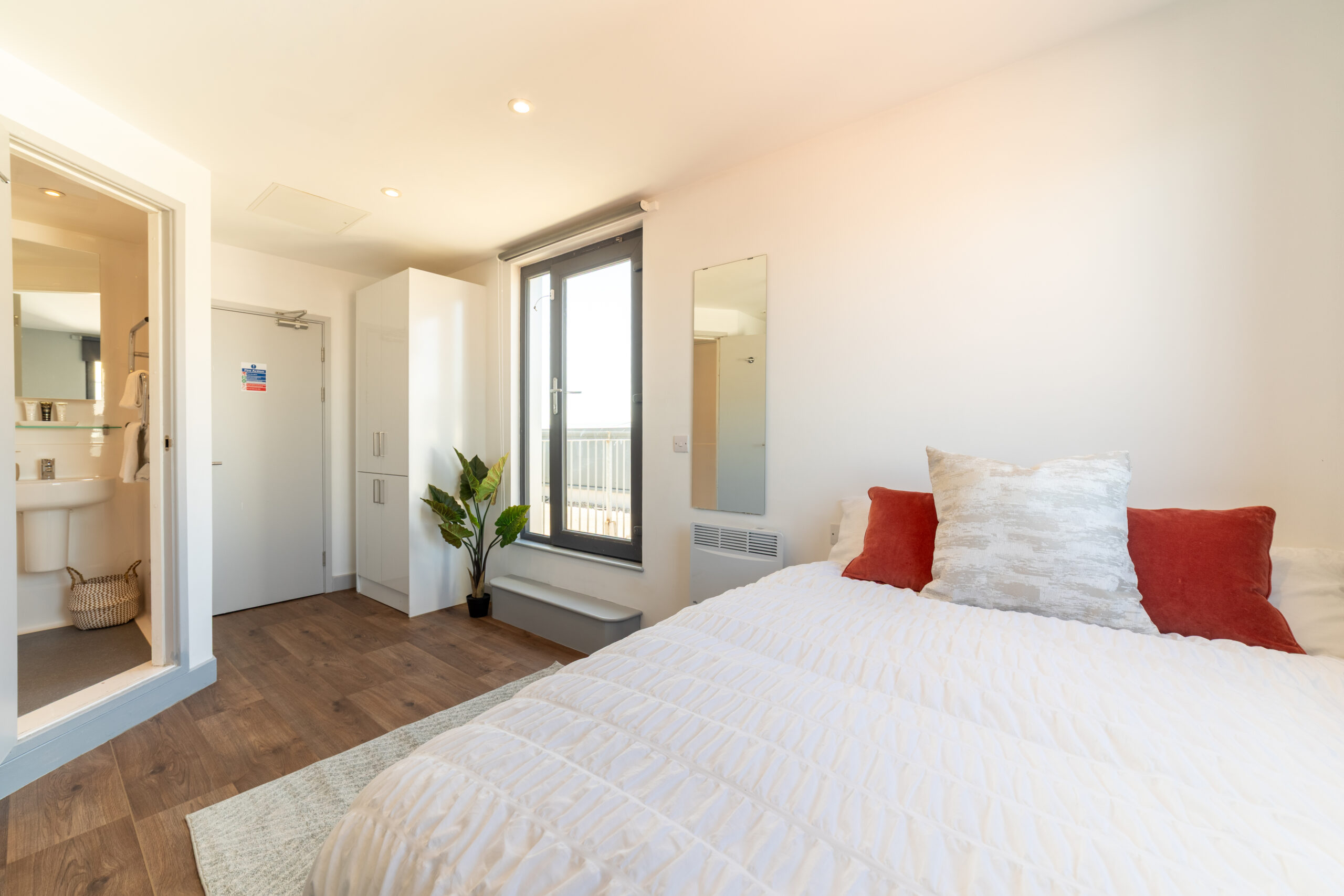 Premium Studio - The Bridge Phase II - Gallery - 3