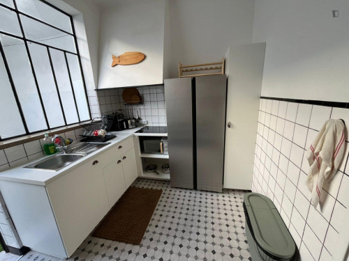 Amazing Double Bedroom Close To ISLA