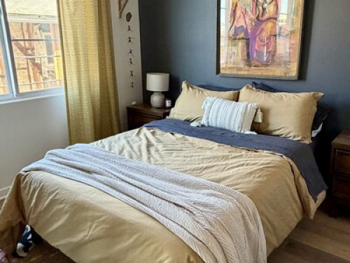 Artistic North Park Room & Bath - Gallery - 4