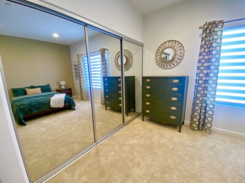 Stylish North Park Ensuite Room - Gallery - 5