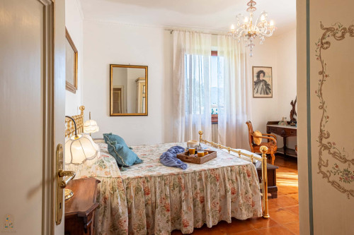 Apartment in Viale Lazzaro Papi, Lucca for 100 m² with 3 bedrooms - Gallery - 33