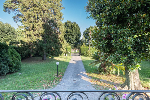 Apartment in Viale Lazzaro Papi, Lucca for 100 m² with 3 bedrooms - Gallery - 20