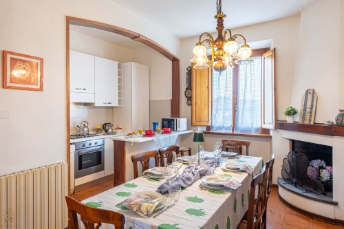 Apartment in Viale Lazzaro Papi, Lucca for 100 m² with 3 bedrooms - Gallery - 27