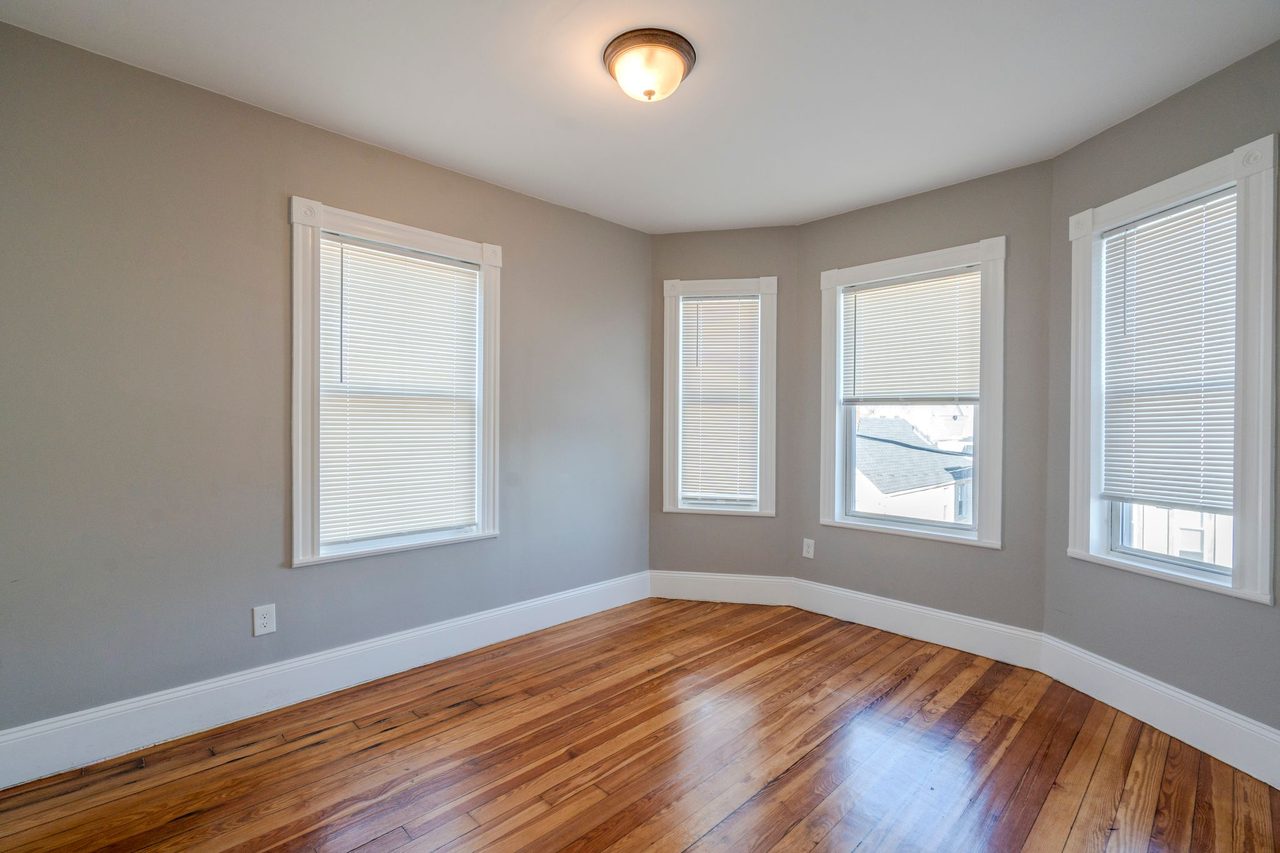  #1813: Allston - Queen Bedroom D  -  #1813: Allston  - Gallery -  10