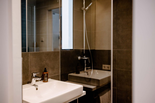 Business Single - Gallery - 16