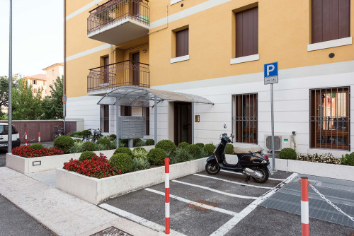 Apartment in Via Angelo Scarsellini, Verona for 85 m² with 2 bedrooms